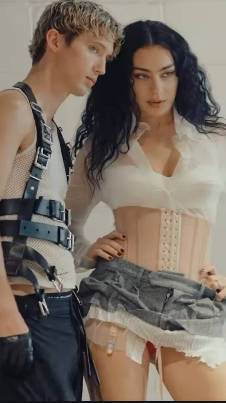 @charli_xcx and @zanelowe for @applemusic