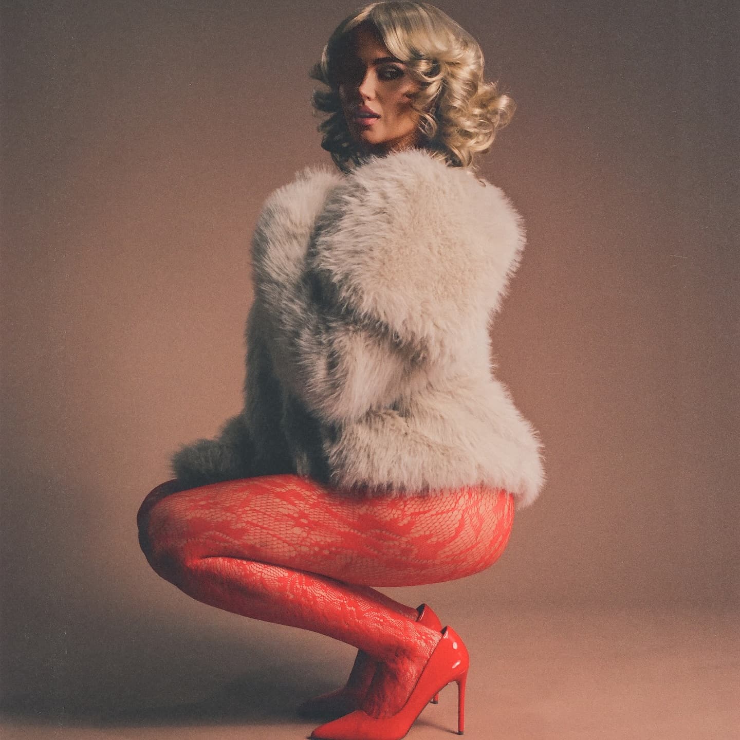 glam bb @sydneypaight