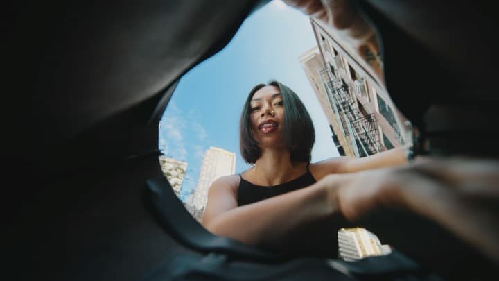 capturing moments within the whirlwind of New York