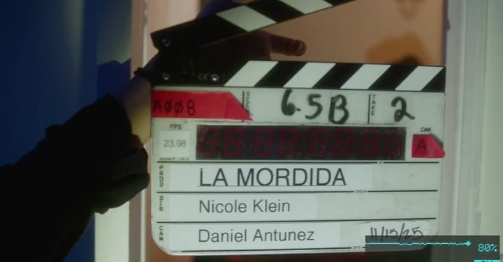 LA MORDIDA